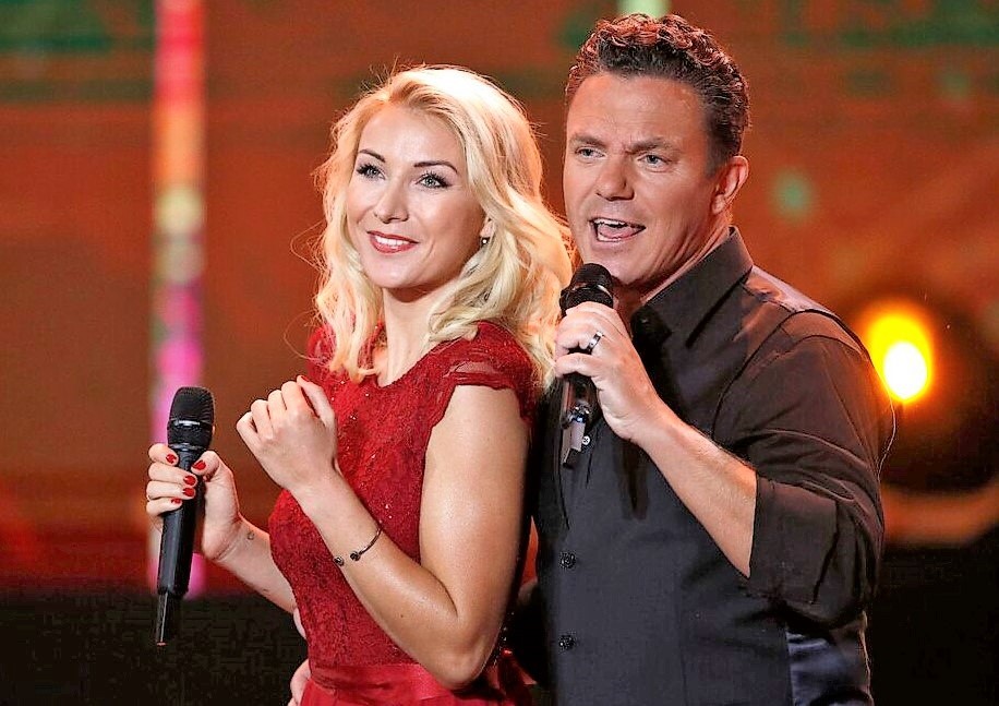 Scheidung geplatz! Anna-Carina Woitschack: Sängerin lässt Scheidung von Stefan Mross wieder platzen