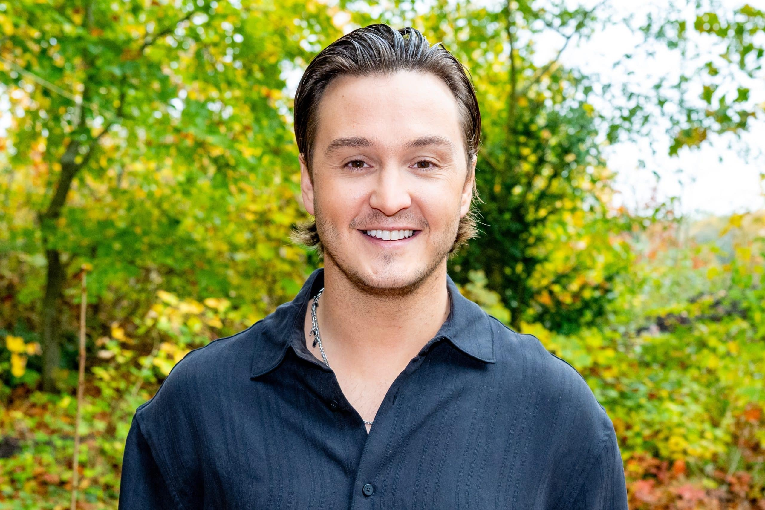 Maxim Froger biecht op: bijna geen zangcarrière vanwege vader René