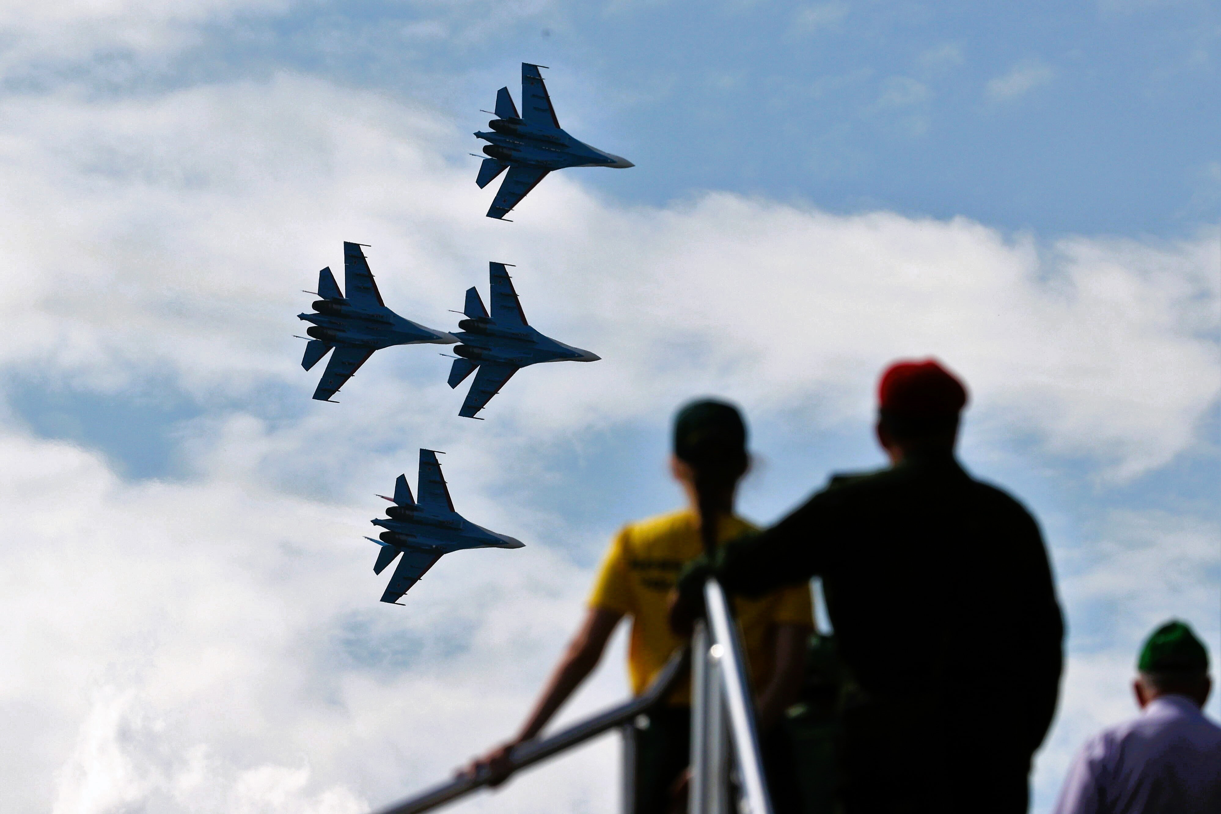 Putin kann Russland nicht schützen! Russische Unternehmen sollen sich eigene Luftverteidigung kaufen!