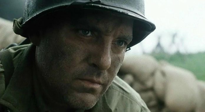 Trauer! 8 Promis sterben im März  - Diese Todesfälle haben die Menschen in Deutschland erschüttert