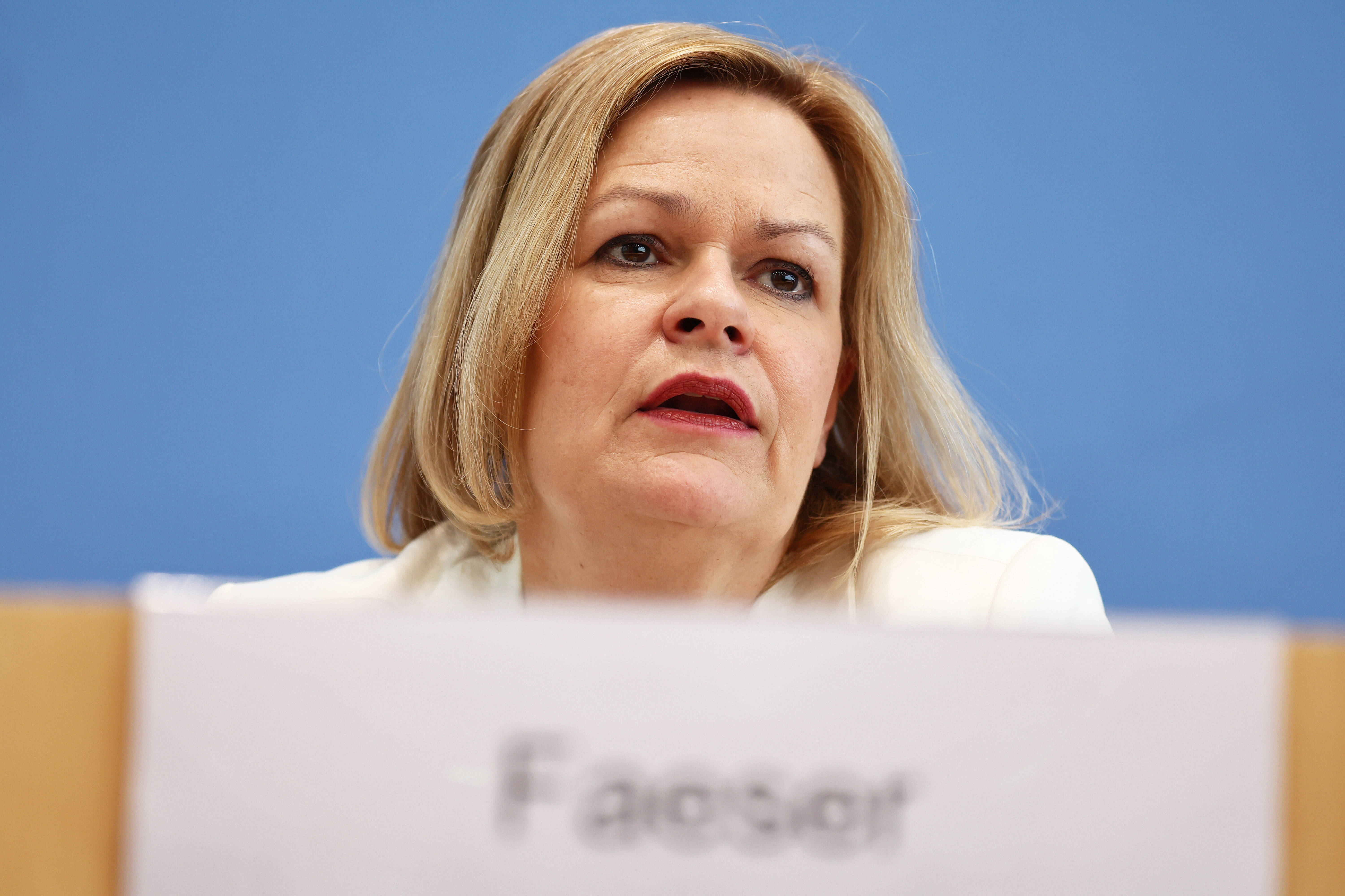 Wahl: Debakel für Faeser in Hessen, Sieg für Söder in Bayern! hier die Hochrechnungen