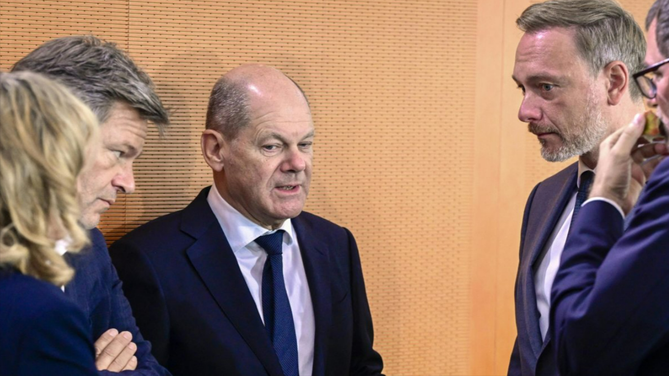 Skandal beim Asyl-Gipfel im Kanzleramt - Bundesländer ließen Scholz warten, Streit zwischen den Ländern eskaliert!